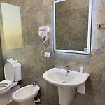 Hotel Aerostay 3*