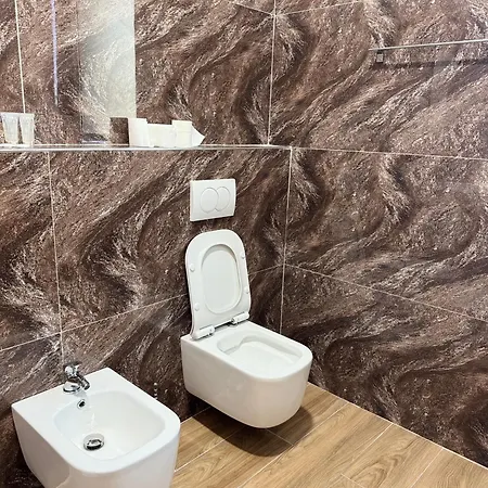 فندق Aerostay 3*