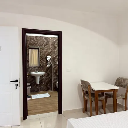 فندق Aerostay Rinas