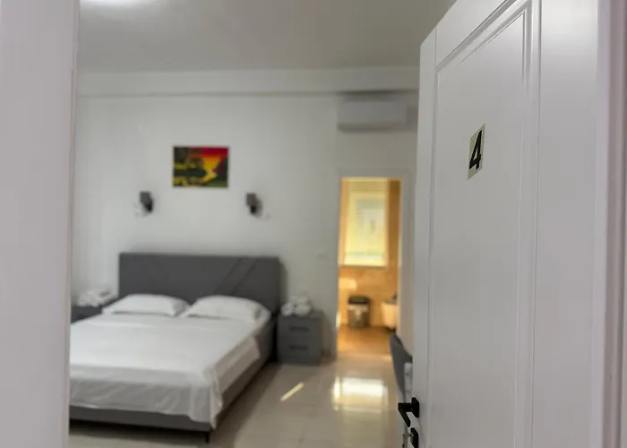 Aerostay Hotel Rinas