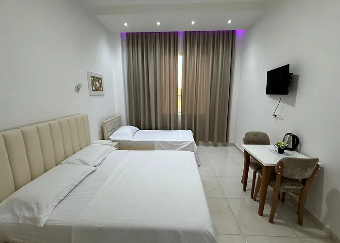 Aerostay Hotel Rinas