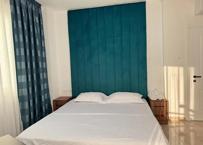 Hotel Aerostay Rinas